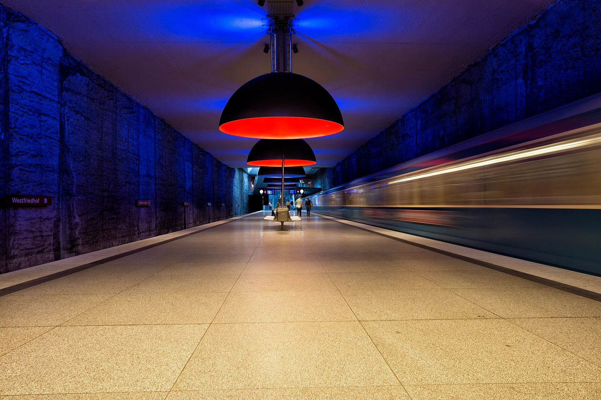 Metro station platform, additional view